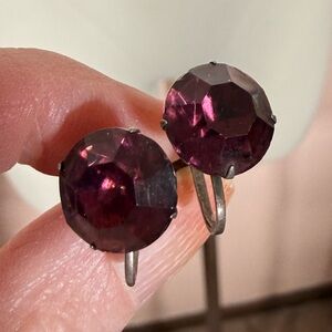 Vintage art deco round cut Purple glass Sterling silver screw back earrings